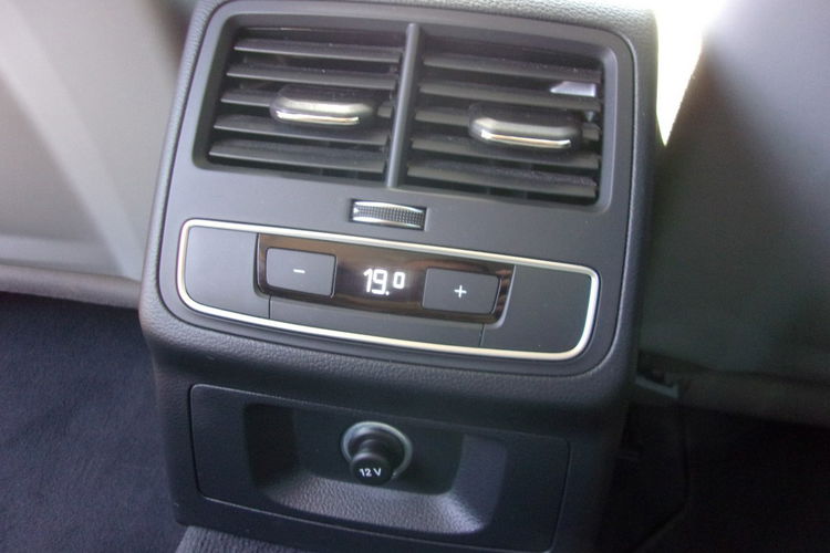 Audi A5 Klimatronic 3-stref, Quattro, DSG, Sportback, Podgrz. fotele zdjęcie 28