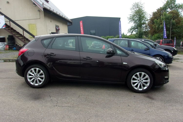 Opel Astra Klimatronic 2-stref, 2 kpl. kół, Podgrz. fotele + kierownica zdjęcie 6