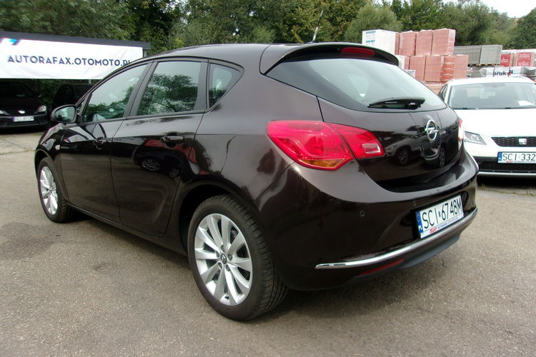 Opel Astra Klimatronic 2-stref, 2 kpl. kół, Podgrz. fotele + kierownica zdjęcie 8