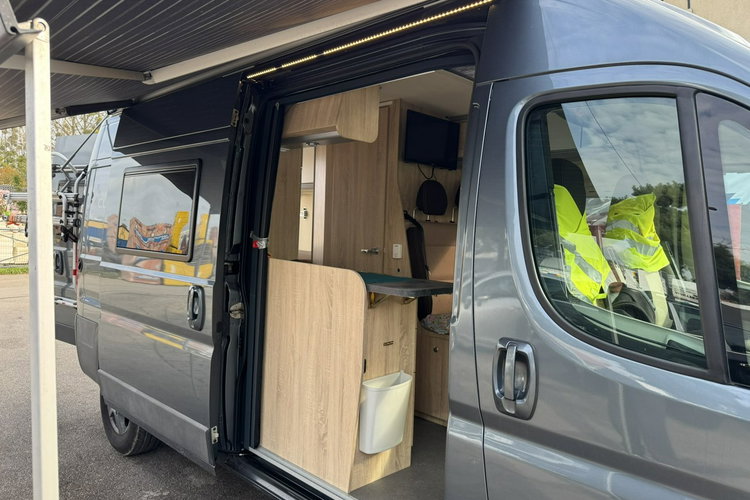 Citroen Jumper Kamper, 3.5t, Satelita, Namiot, 4 osobowy zdjęcie 21