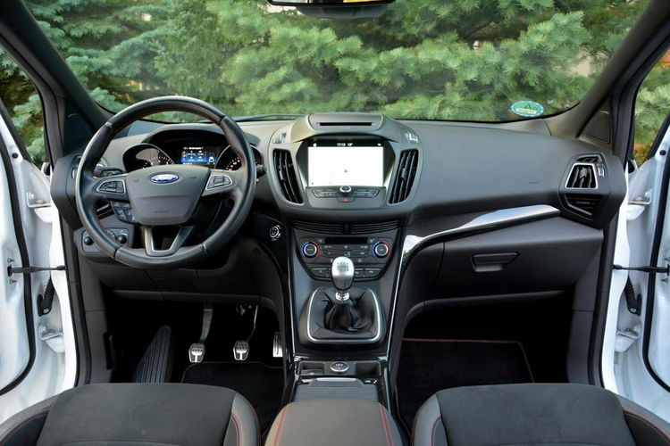 Kuga 81tys Lift ST-Line Radar ACC Navi Ledy Kamera Blis ParkAssist ASO FORD zdjęcie 26