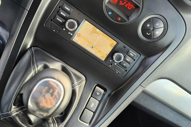 Mercedes Citan Tourer 1.5 dCi Klimatronic Navi Kamera Panorama Grzane fotele zdjęcie 15
