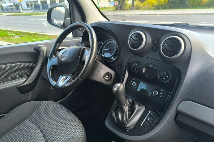 Mercedes Citan Tourer 1.5 dCi Klimatronic Navi Kamera Panorama Grzane fotele zdjęcie 24