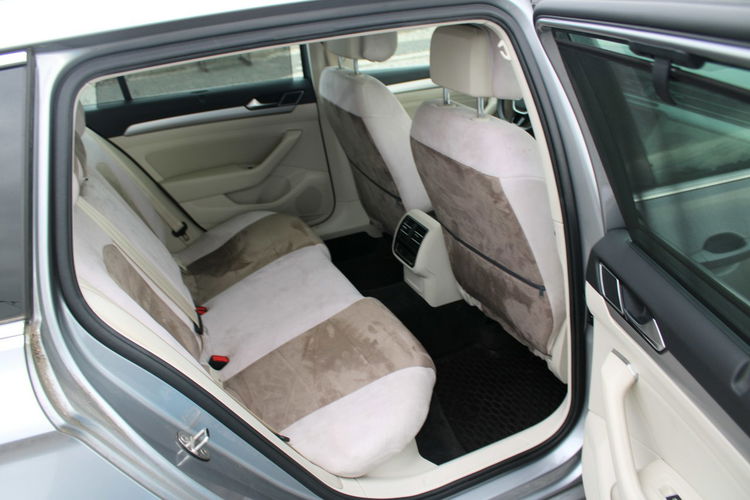 Volkswagen Passat Salon Polska I właściciel Comfortline zdjęcie 25