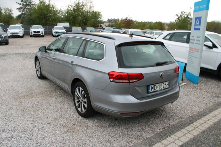 Volkswagen Passat Salon Polska I właściciel Comfortline zdjęcie 7