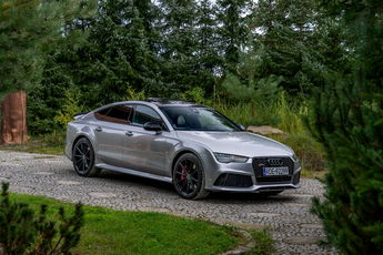 Audi RS7 Sportback / 4.0 TFSI 560KM / Quattro / Tiptronic / Wydech RS / Carbon