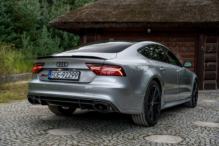 Audi RS7 Sportback / 4.0 TFSI 560KM / Quattro / Tiptronic / Wydech RS / Carbon zdjęcie 12