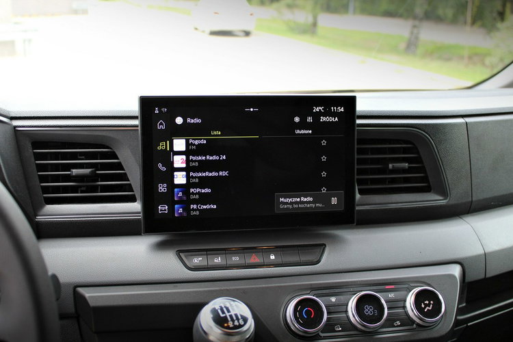 Master Renault Master kontener 9eup + winda BAR 750kg zdjęcie 24