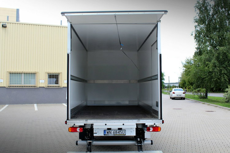 Master Renault Master kontener 9eup + winda BAR 750kg zdjęcie 31