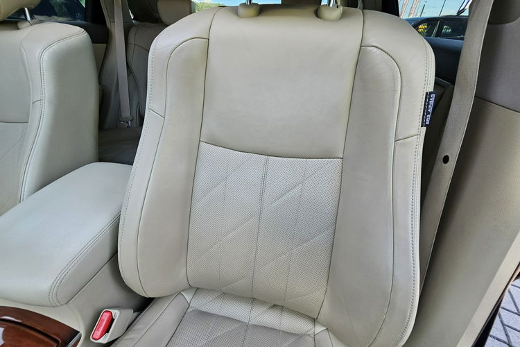 Infiniti QX70 skóra, kamera 360, grzane fotele, serwis, 4awd zdjęcie 11