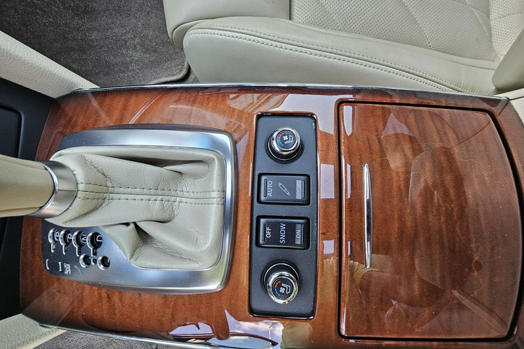 Infiniti QX70 skóra, kamera 360, grzane fotele, serwis, 4awd zdjęcie 22