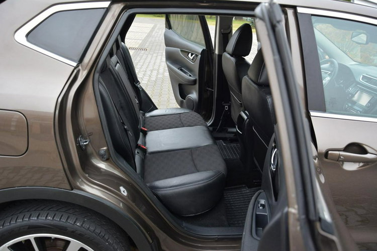 Nissan Qashqai 1.6dci(130KM)4x4 Tekna+Led Skóry Navi Kamera360 Alu 19" ASO zdjęcie 15