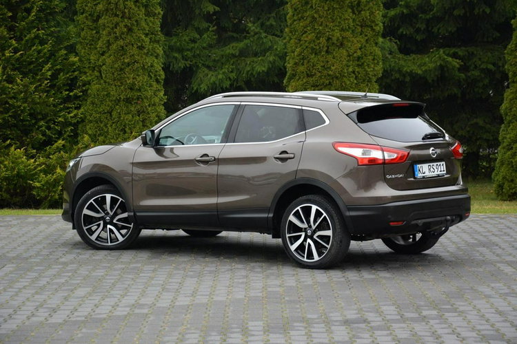 Nissan Qashqai 1.6dci(130KM)4x4 Tekna+Led Skóry Navi Kamera360 Alu 19" ASO zdjęcie 4