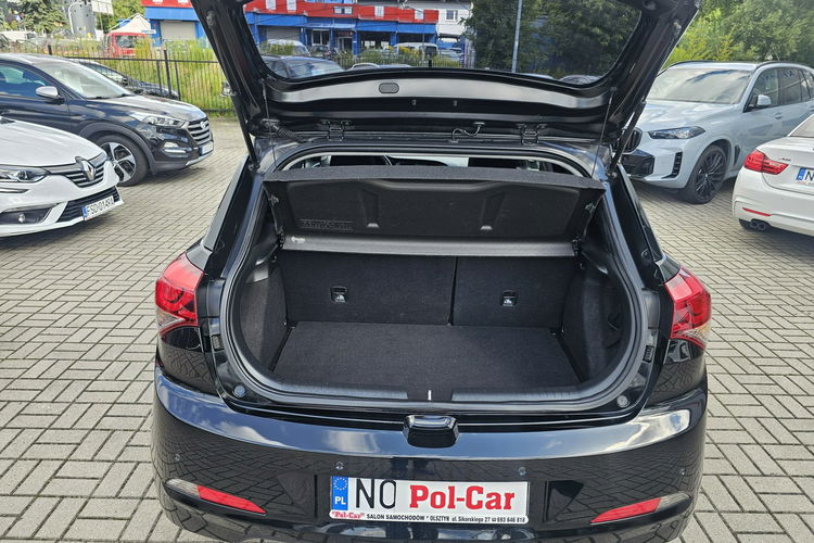 Hyundai i20 Grzane fotele i kierownica, asystent pasa ruchu, zdjęcie 9