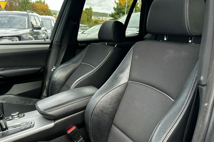 BMW X3 XDrive20d 184KM Automat M-Pakiet Panorama Bixenon El.klapa zdjęcie 8