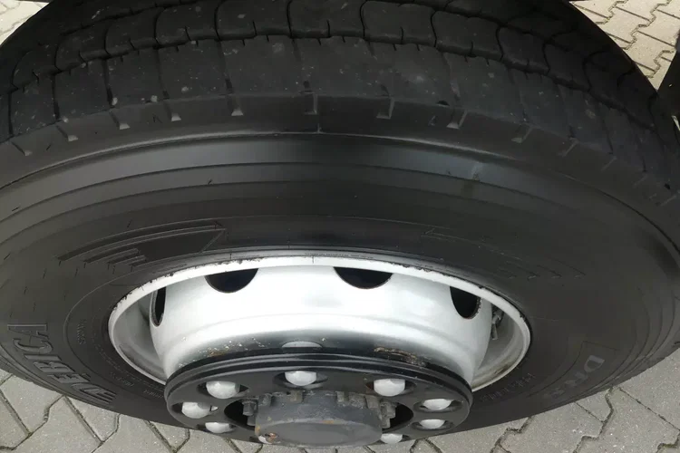 Renault MIDLUM 180 4x4 / WYWROTKA + HDS HIAB SKŁADANY W Z / zdjęcie 14