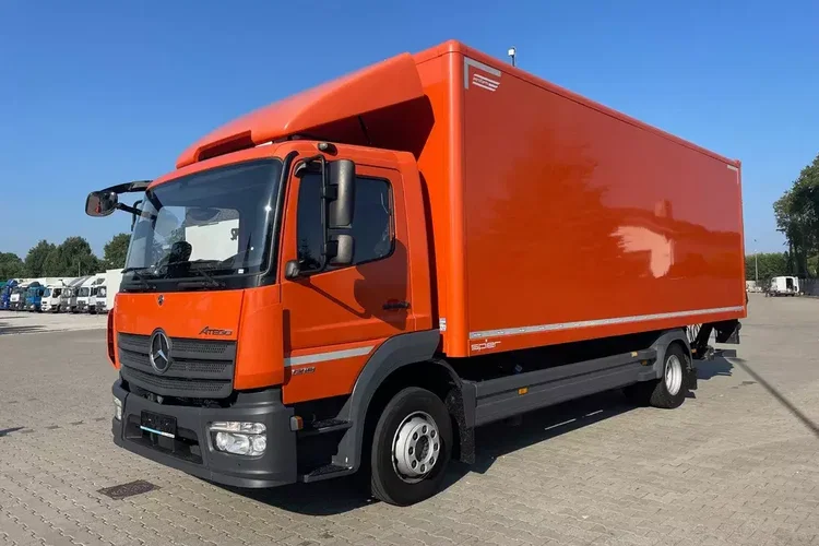 Mercedes ATEGO 1218 zdjęcie 4