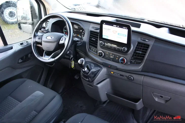 Ford Transit zdjęcie 3