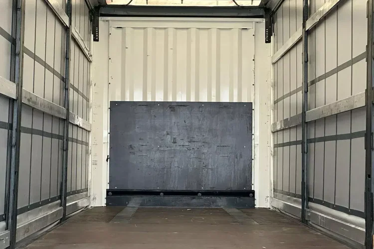 Krone STANDARD / FIRANKA / XL / FABRYCZNE OGUMIENIE / MAŁY PRZEBIEG / STAN BARDZO DOBRY zdjęcie 11