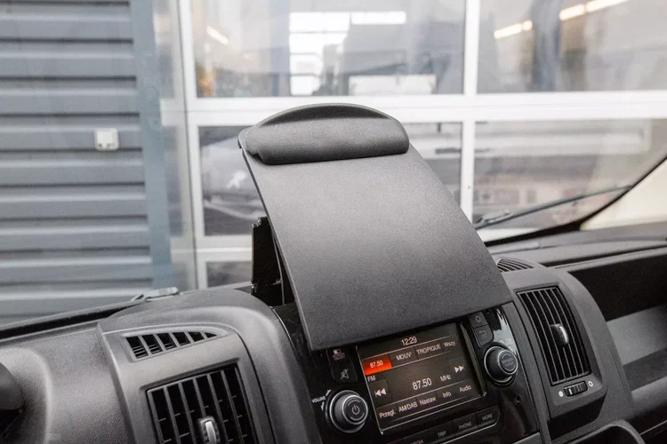 Peugeot Boxer L4H2 MAXI Oszczędny silnik 2.2 Blue HDI zdjęcie 23