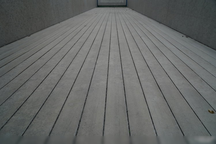 KNAPEN / RUCHOMA PODŁOGA / WALKING FLOOR 90 m3 / 2021 ROK / OŚ PODNOSZONA / OSIE SAF / ALUFELGI / zdjęcie 17