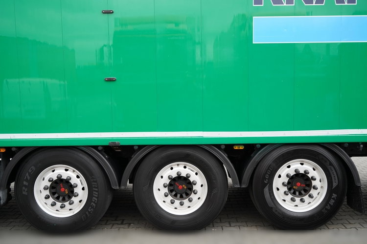 KNAPEN / RUCHOMA PODŁOGA / WALKING FLOOR 90 m3 / 2021 ROK / OŚ PODNOSZONA / OSIE SAF / ALUFELGI / zdjęcie 22