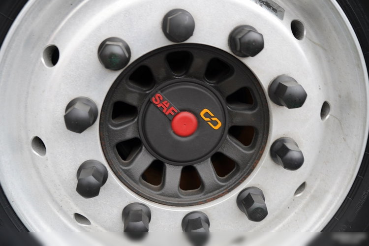 KNAPEN / RUCHOMA PODŁOGA / WALKING FLOOR 90 m3 / 2021 ROK / OŚ PODNOSZONA / OSIE SAF / ALUFELGI / zdjęcie 23