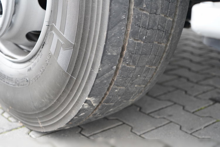 MAN TGS 26.440 / 6X2 / SKRZYNIOWY 7, 5 M / OŚ PODNOSZONA  + HDS PALFINGER PK 18002  / MAX UDŹWIG: 6 000 KG / STEROWANIE RADIOWE / ROTATOR / KLIMA POSTOJOWA /  UAL / EURO 6 zdjęcie 29