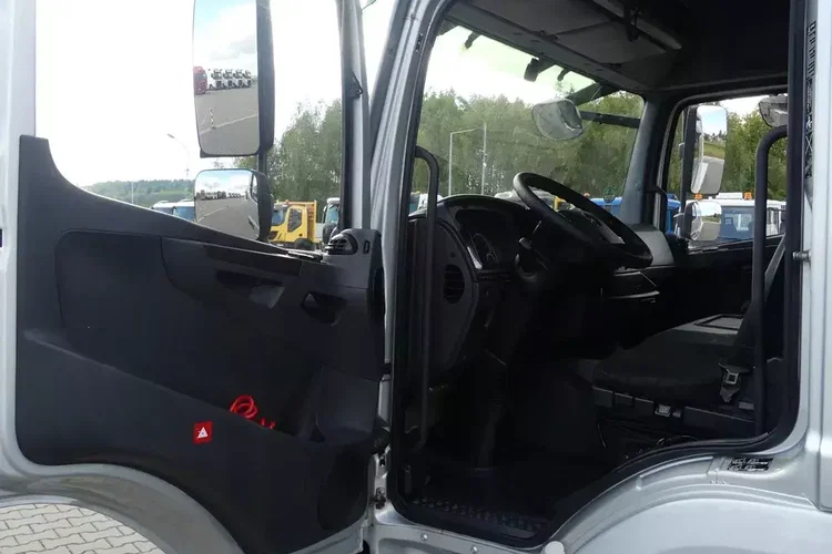 Mercedes ATEGO 1224 / Euro 6 / LAWETA / SILNIK 100 TYS PRZEBIEGU / zdjęcie 25