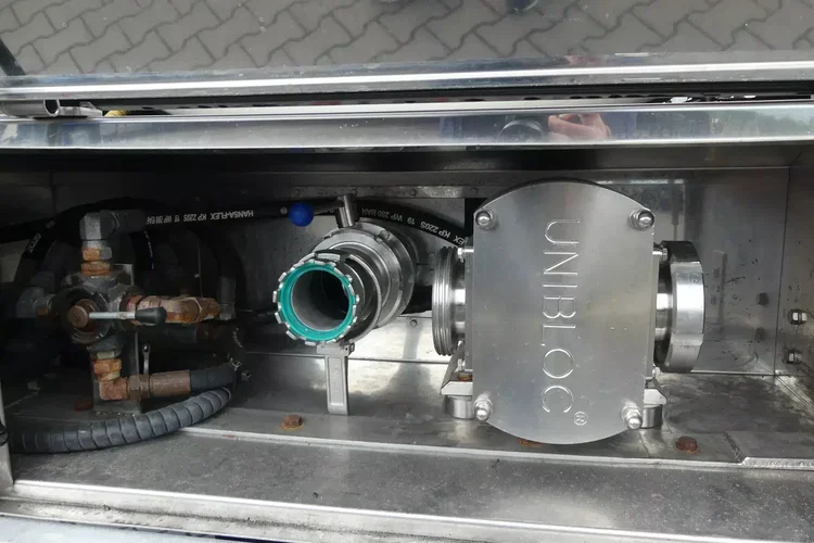 KAESSBOHRER CYSTERNA SPOŻYWCZA / 3 KOMOROWA / zdjęcie 20