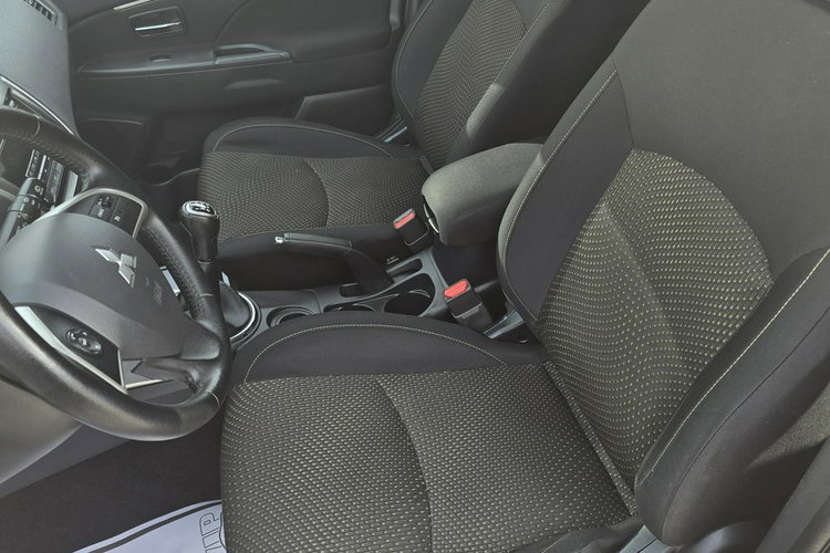 Mitsubishi ASX 1.6Benz Serwis.Klimatyzacja.Alu.Tempomat.. zdjęcie 15