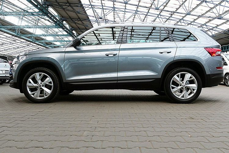 Skoda Kodiaq 7-OSÓB 4x4 DSG 190KM Navi+ACC+LED+Kamera Gwarancja 1WŁ. Kraj Bezwypadk 4x2 zdjęcie 6