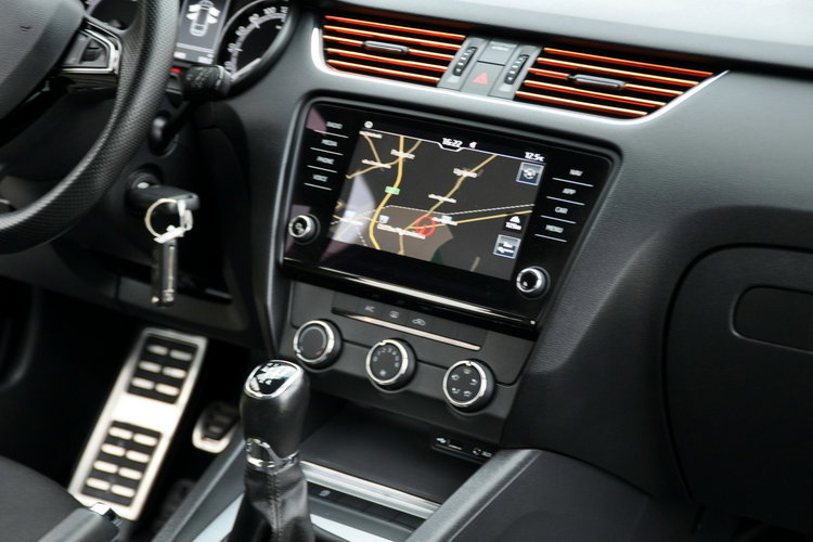 Octavia 1.6TDI(115KM) Led Radar Navi Welur Reling I Właściciel Alu17"ASO Skoda zdjęcie 26