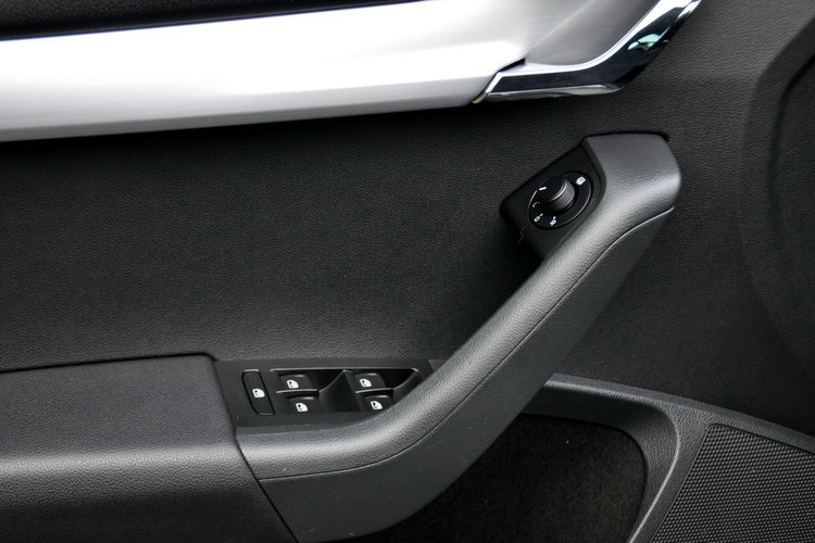 Octavia 1.6TDI(115KM) Led Radar Navi Welur Reling I Właściciel Alu17"ASO Skoda zdjęcie 36