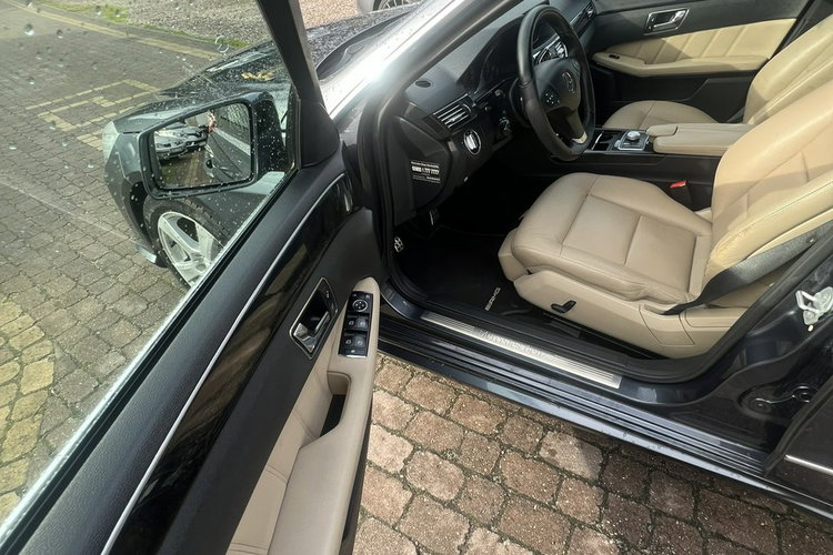 E 350 MERCEDES-BENZ E 350 W212 zdjęcie 17