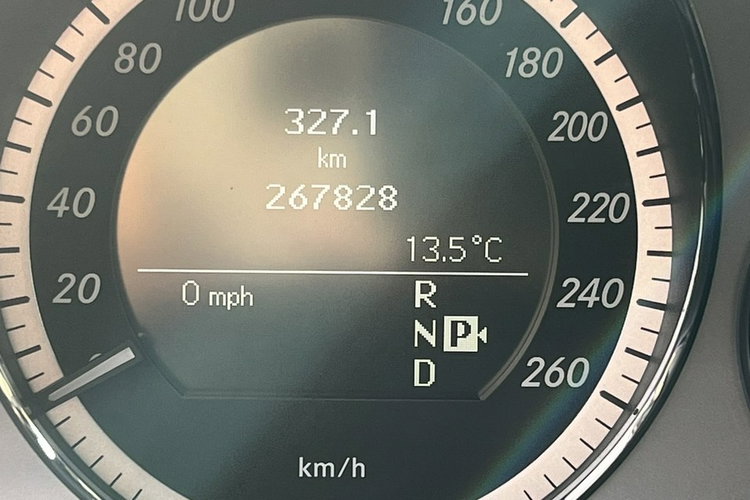 E 350 MERCEDES-BENZ E 350 W212 zdjęcie 22