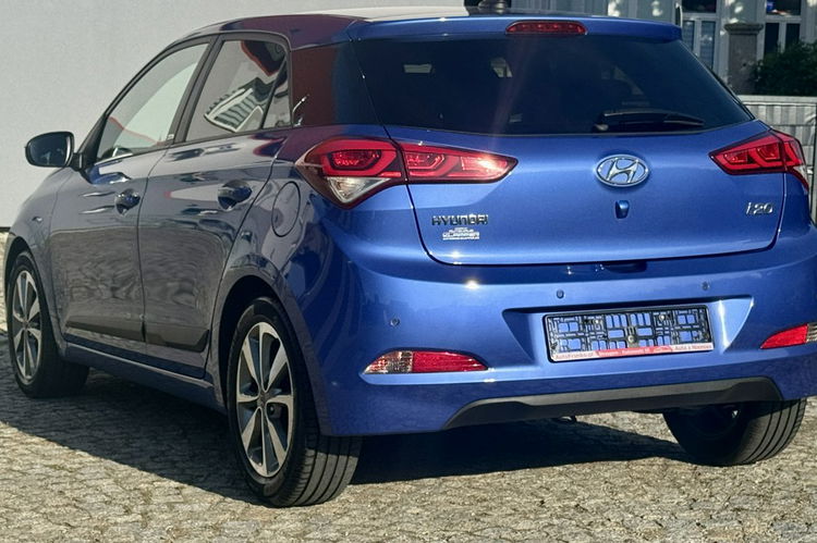 Hyundai i20 1.25 Benzyna 85KM z Niemiec wersja PASSION Kamera, Navi, Led - Full zdjęcie 8