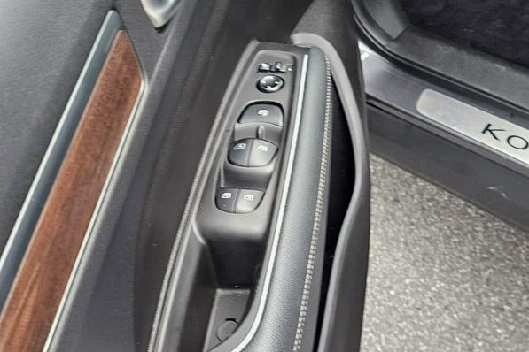 Renault Koleos 2.0 dci 190KM 4x4 automat zdjęcie 14