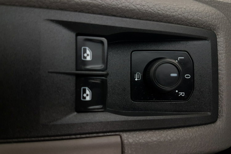 MAN inny VW CRAFTER CHŁODNIA MROŹNIA AGREGTA IZOTERMA GRZANIE DŁUGI WYSOKI AC zdjęcie 9