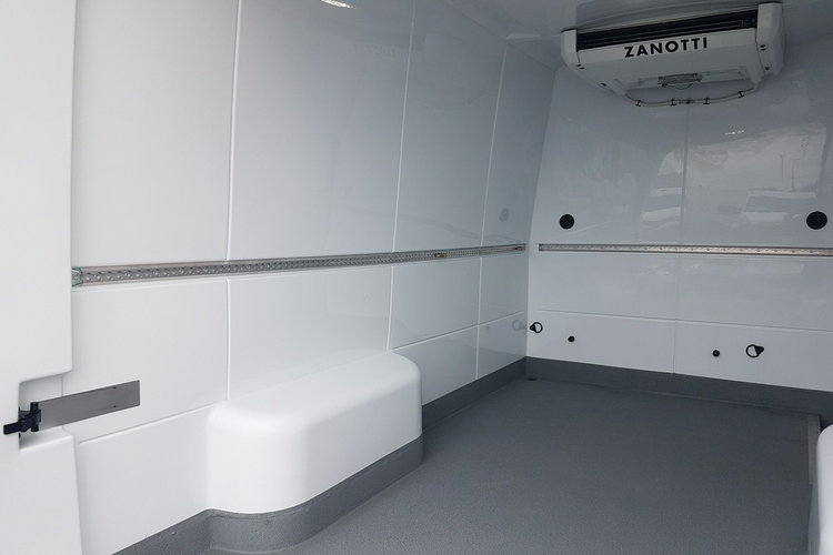 Volkswagen Crafter CHŁODNIA MROŹNIA AGREGTA IZOTERMA GRZANIE DŁUGI WYSOKI KLIMA zdjęcie 24