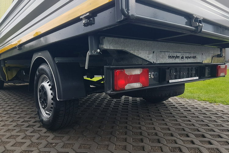 Iveco Daily 35S13 KIPER WYWROTKA 3-STRONNA 3.60x2.06 KLIMA MANUAl DMC 3500 KG zdjęcie 37