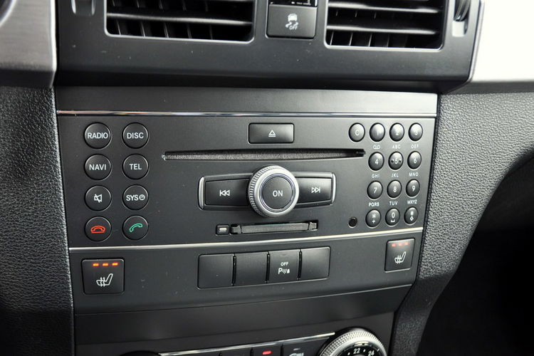 Mercedes GLK 220 2.2CDI(170KM) Xenon Navi Skóry Klimatronik El.Fotele Reling Alu17"ASO zdjęcie 33