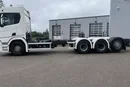 Scania R560 B8x4 4 / Rama do zabudowy / kab. sypialna / PTO zdjęcie 6