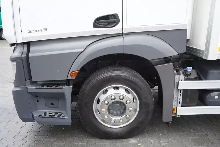 Mercedes Actros 2545 MP5 / Chłodnia Lecapitaine 18 EPAL / Bitemperatura / Carrier Supra 850 MT / ADR AT zdjęcie 14