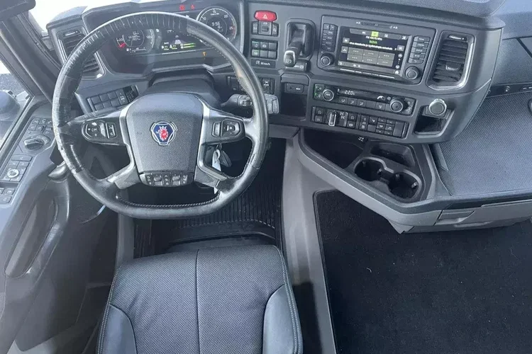 Scania R 540 B8x4NB / Rama do zabudowy / kab. sypialna zdjęcie 8