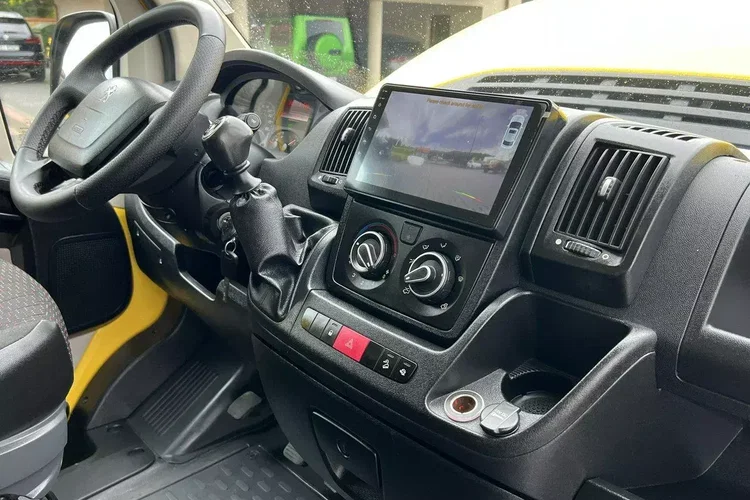 Peugeot Boxer zdjęcie 21