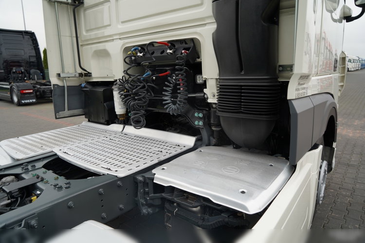 DAF XF 480 / SUPER SPACE CAB / OPONY 100% / 2021 ROK  zdjęcie 18