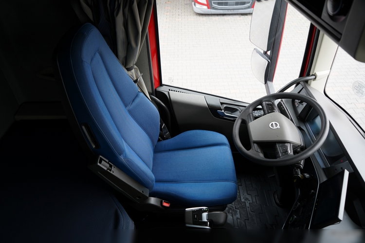 Volvo FH 460 / ZESTAW TANDEM / 120 M3 / PRZEJAZDOWY / I-SAVE / KLIMA POSTOJOWA / OŚ PODNOSZONA SKRĘTNA / WIELTON / PLANDEKA ZBROJONA  6x2 zdjęcie 44
