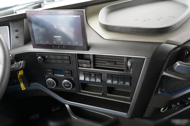 Volvo FH 460 / ZESTAW TANDEM / 120 M3 / PRZEJAZDOWY / I-SAVE / KLIMA POSTOJOWA / OŚ PODNOSZONA SKRĘTNA / WIELTON / PLANDEKA ZBROJONA  6x2 zdjęcie 47