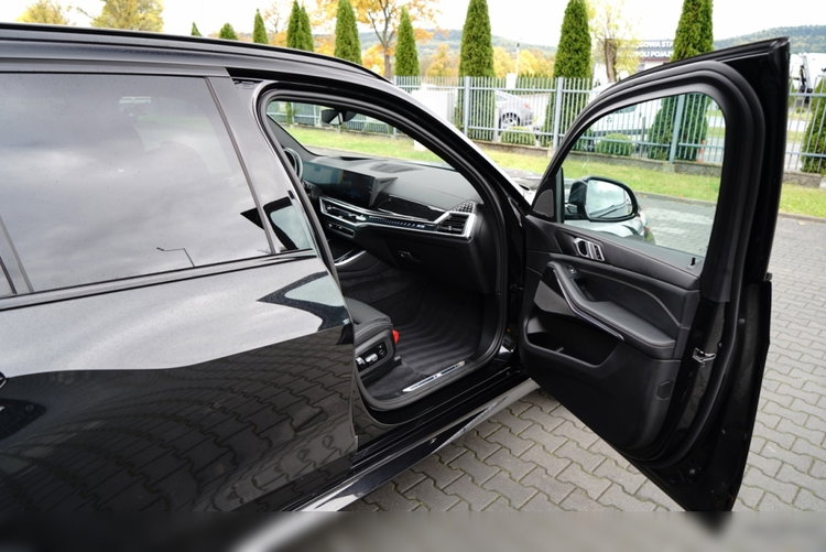 BMW X5 / xDrive / M pakiet / Salon Polska / 24 tys.km. zdjęcie 47